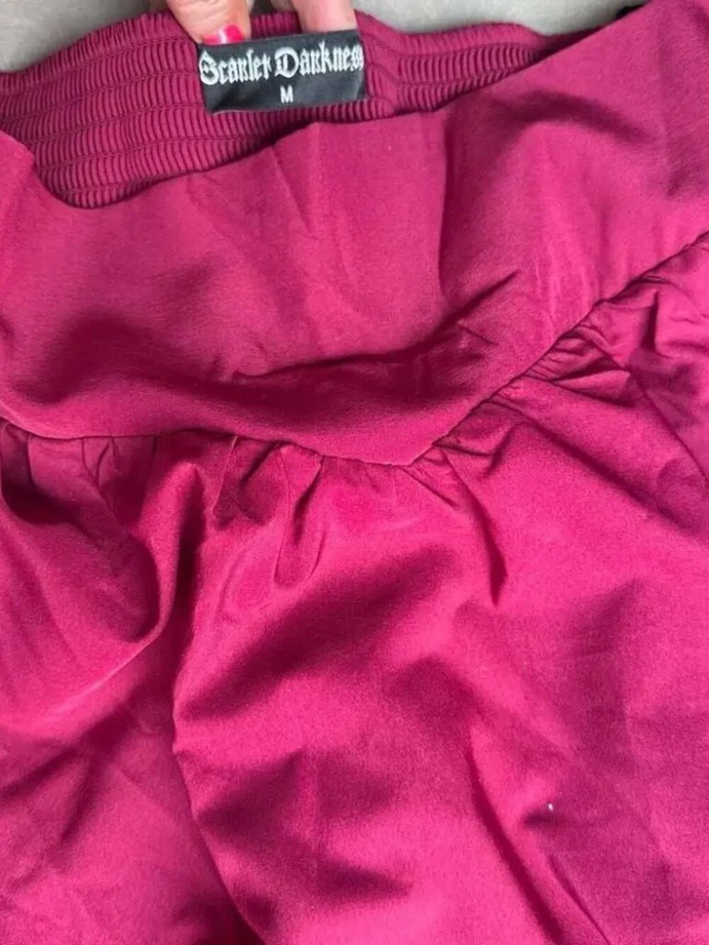 Women's Ruffled Hem Maxi Skirt - DEEP BURGUNDY W RUFFLED VICTORIAN STYLE M-L - Picture 4 of 10